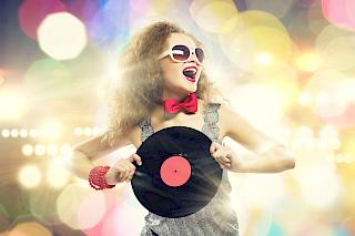 Farbe 4c626d 1200x800